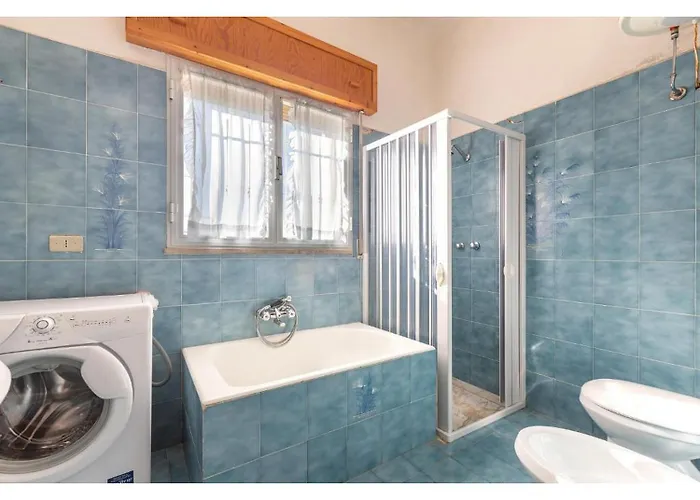 Holly * מרינה די ליצאנו